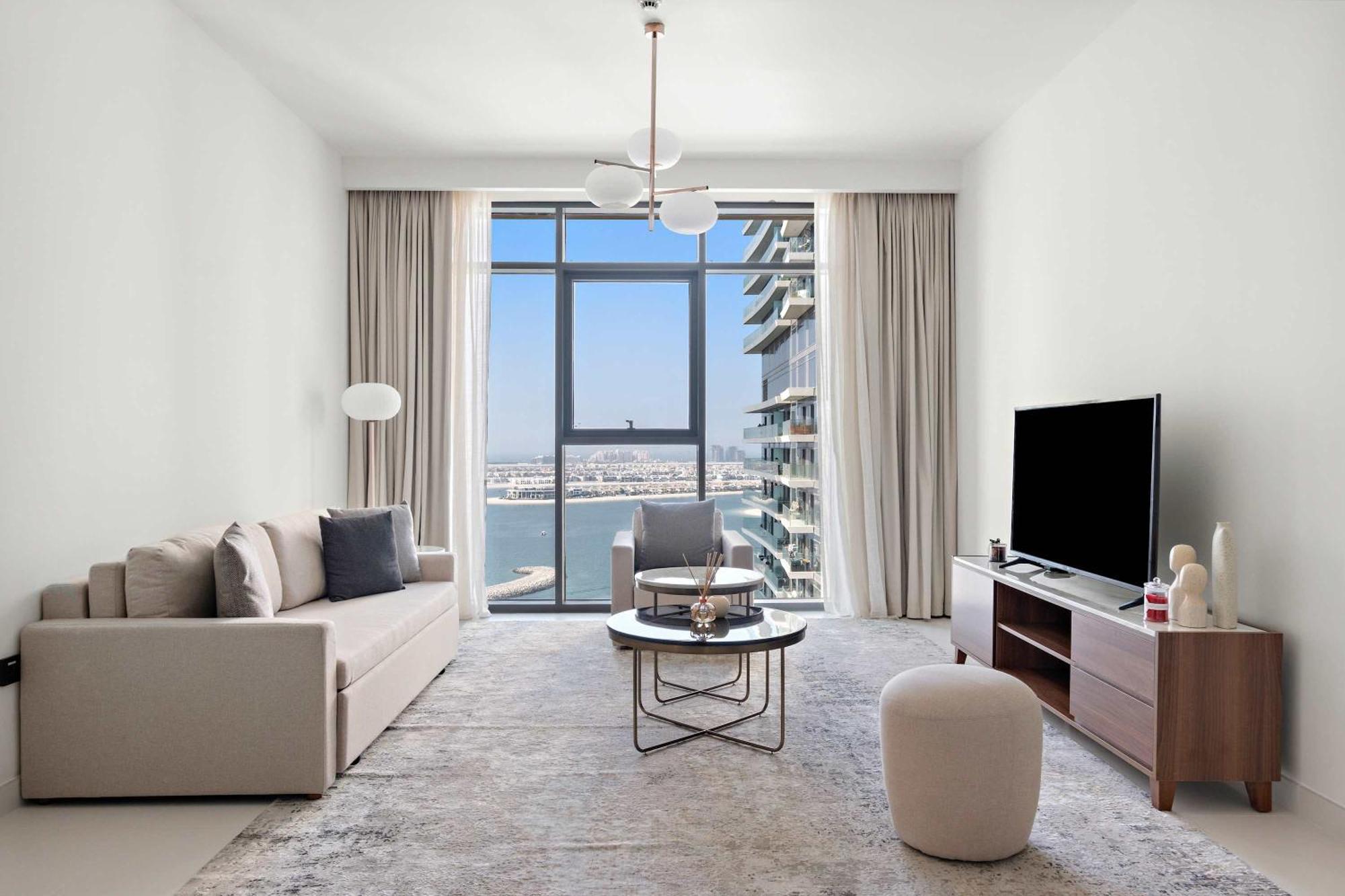 Silkhaus Waterfront 1br In Marina Vista Tower *